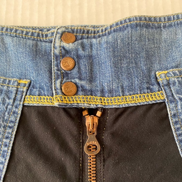 VINTAGE RARE Y2K Diesel Low Waist Mini Skirt Size 28 - Picture 6 of 8